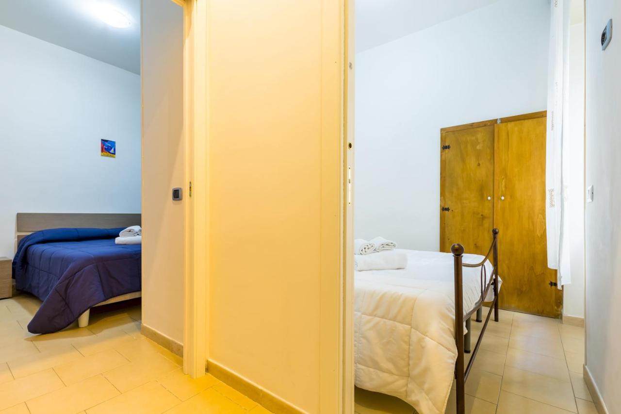 Tribunali 194 - Cozy Flat In Center Наполи Екстериор снимка