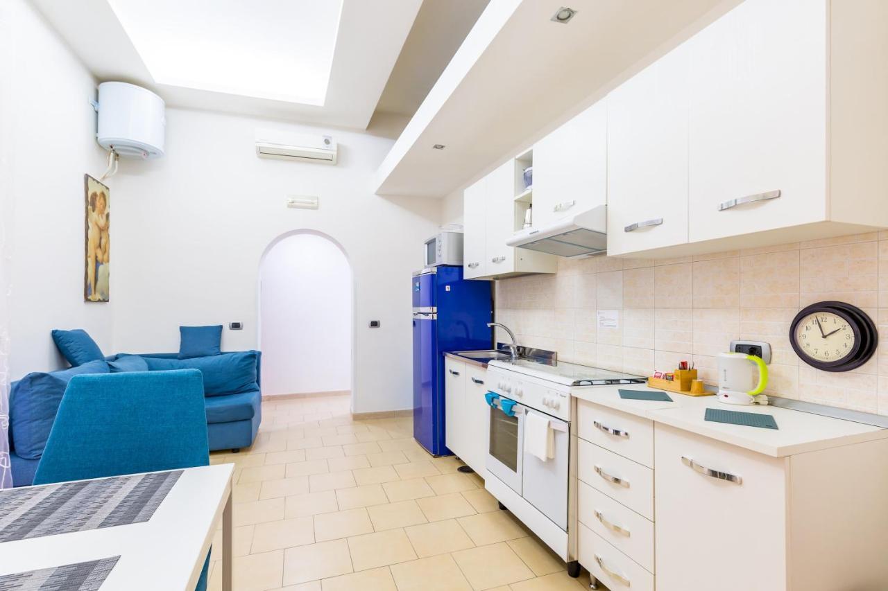 Tribunali 194 - Cozy Flat In Center Наполи Екстериор снимка