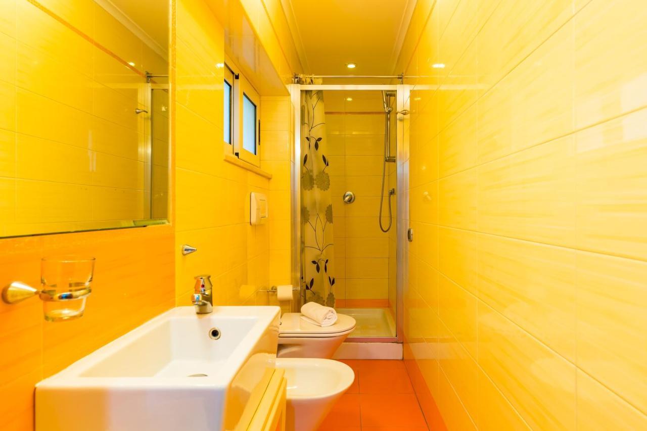 Tribunali 194 - Cozy Flat In Center Наполи Екстериор снимка